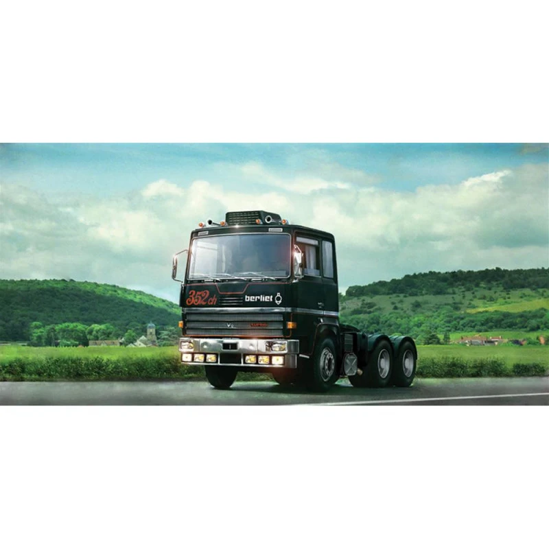 Maquette Camion Italeri: 1/24 Berliet R352 Ch / Renault R360 4 Maquette Camion Italeri: 1/24 Berliet R352 Ch / Renault R360 – Image 2