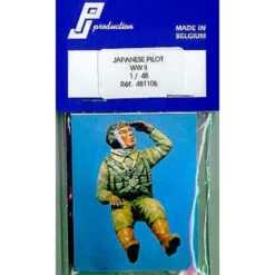 Pilote De La Marine Japonaise De La 2ème GM Assis Dans L'avion Avec La Main Levée Pour Protéger Ses Yeux Du Soleil