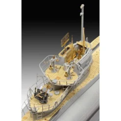 Revell Maquette Bateau German Submarine Type VII C/41 1/72 -Modèles Jouets Magasin revell reve05163 german submarine type vii c 41 1 72 1