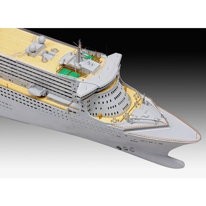Revell Maquette Bateau Queen Mary 2 6 Revell Maquette Bateau Queen Mary 2 – Image 4