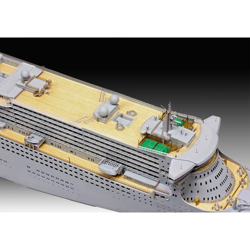 Revell Maquette Bateau Queen Mary 2 7 Revell Maquette Bateau Queen Mary 2 – Image 5