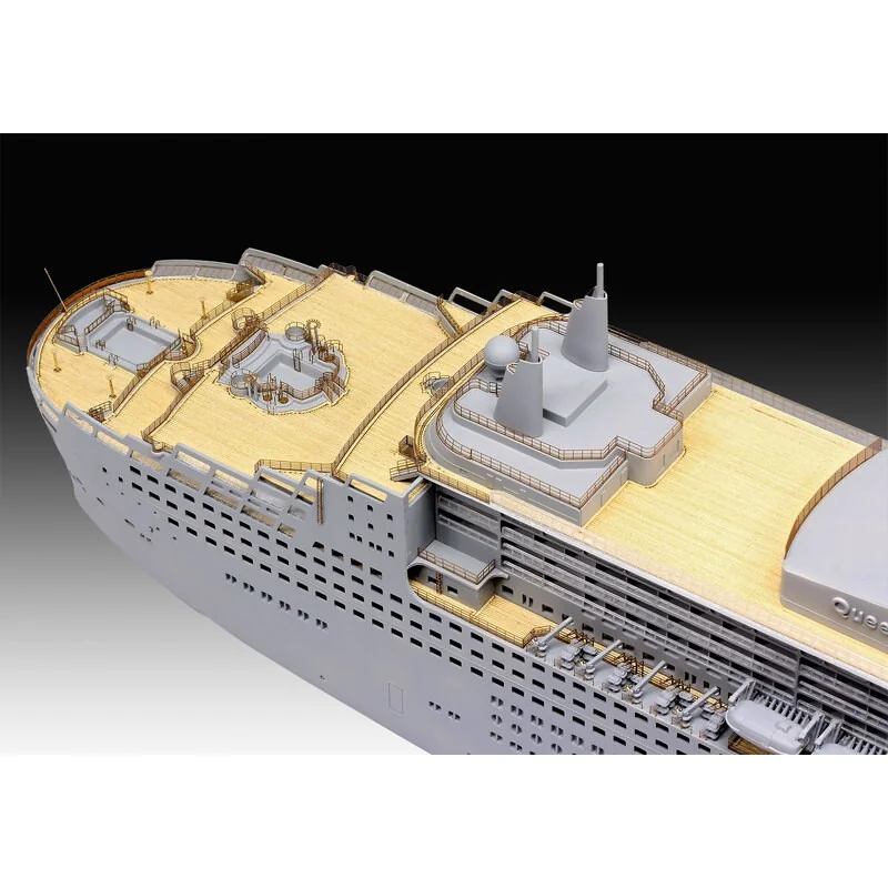 Revell Maquette Bateau Queen Mary 2 8 Revell Maquette Bateau Queen Mary 2 – Image 6