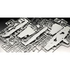 Revell Maquette Avion Spitfire Mk.V Iron Maiden -Modèles Jouets Magasin revell rv05688 spitfire mk v iron maiden 17