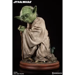 Réplique Star Wars Statuette 1/1 Yoda 81 Cm