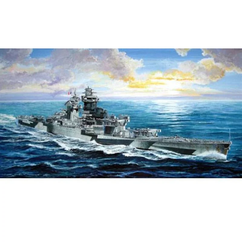 Trumpeter Maquette Bateau Richelieu 1943 4 Trumpeter Maquette Bateau Richelieu 1943 – Image 2