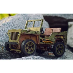 WOODEN CITY Maquette 4x4 -Modèles Jouets Magasin wooden city wr309 4x4 10